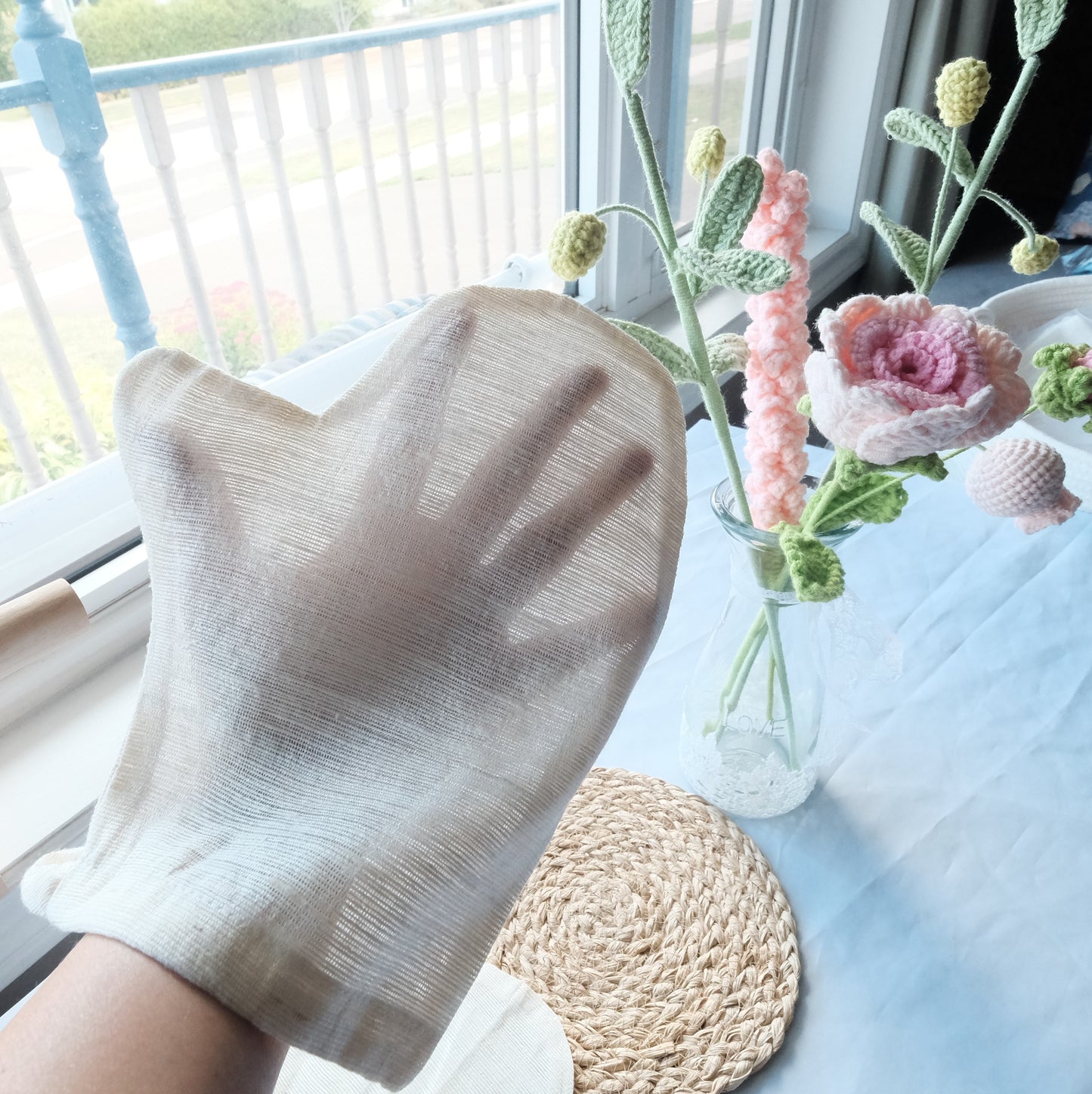 Handmade Mulberry Silk Exfoliating Mitt