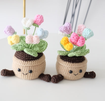 Cute Crochet Flower Pot, Handmade Amigurumi Plant, Kawaii Desk Decor, Forever Flowers, Office Decor, Housewarming Gift, Gift for Her