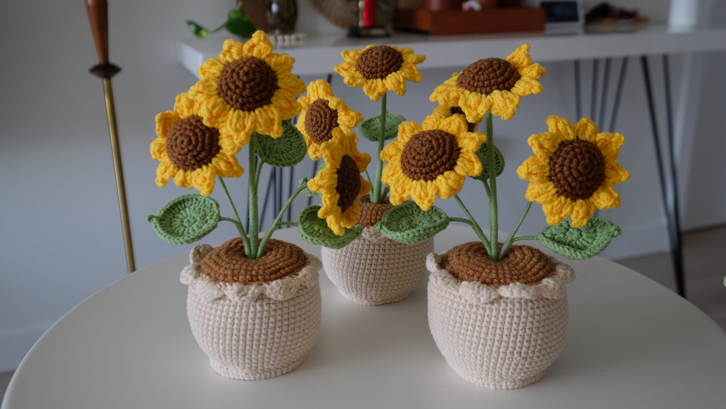 Handmade Crochet Sunflower Pot, Amigurumi Sunflower, Forever Flowers, Crochet Plant, Home Decor, Desk Decor, Gift for Her