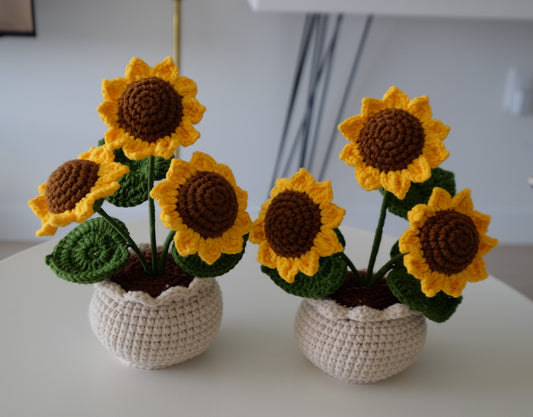 Handmade Crochet Sunflower Pot, Forever Sunflower, Amigurumi Flower, Crochet Plant, Desk Decor, Housewarming Gift, Gift for Her