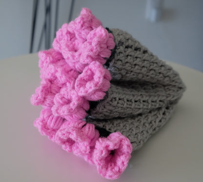 Coquette Aesthetic: Handmade Crochet Tulip Centerpiece Mat 🌸✨