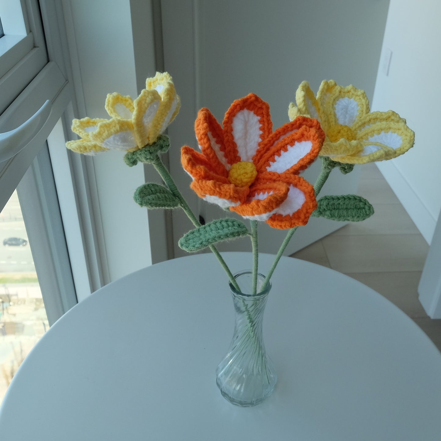 Handmade Crochet Daisy / Cosmos Stems 🌼