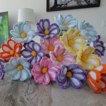 Handmade Crochet Daisy / Cosmos Stems 🌼