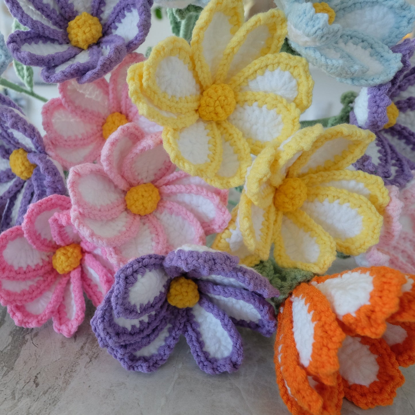 Handmade Crochet Daisy / Cosmos Stems 🌼